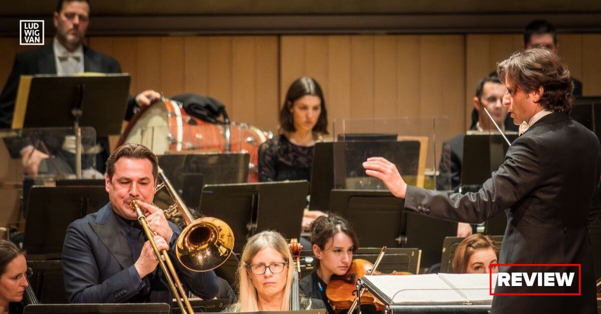 Gustavo Gimeno conducts the Toronto Symphony Orchestra on April 3, 2024 (Photo: Allan Cabral)