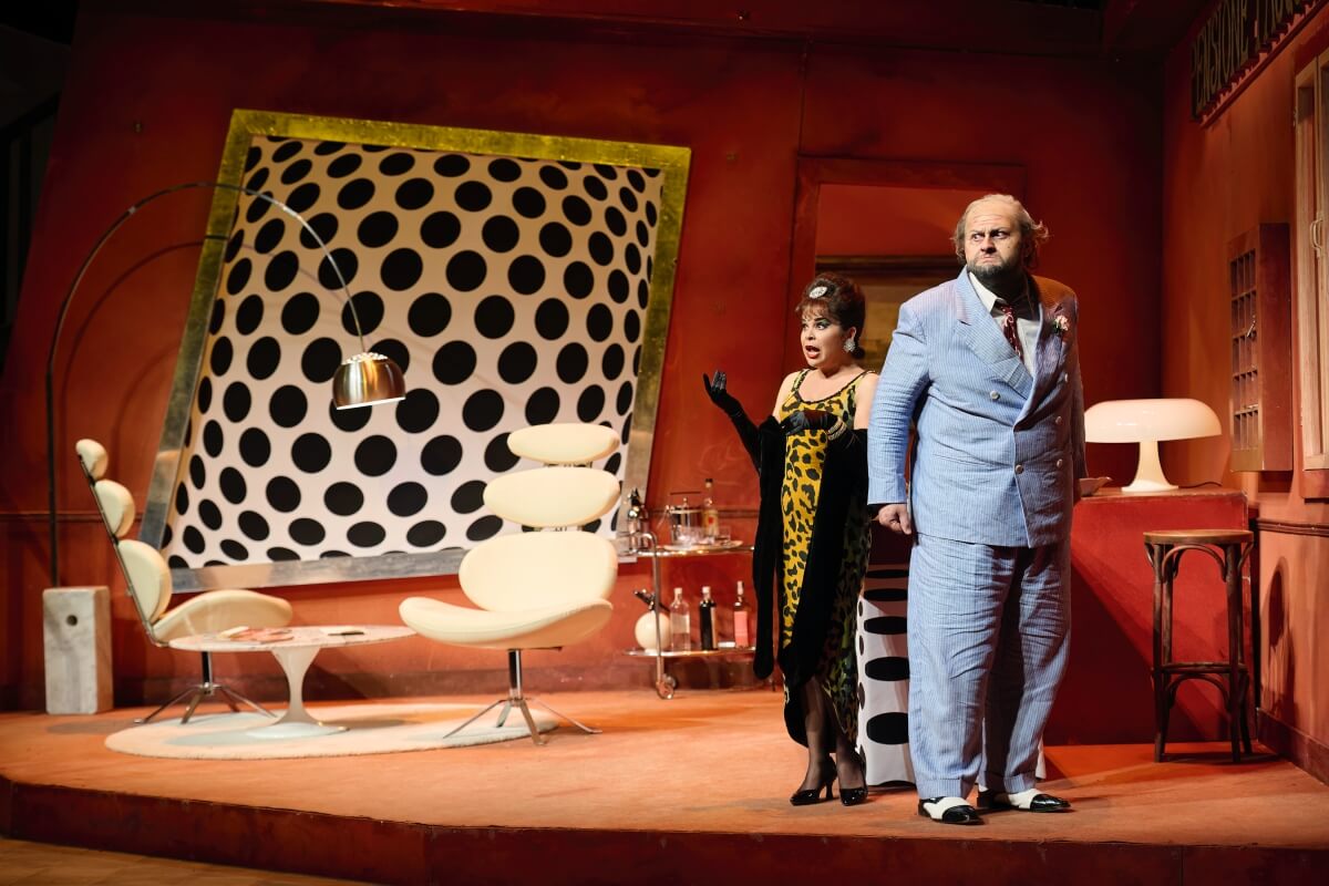 Simone Osborne as Norina and Misha Kiria as Don Pasquale in the Canadian Opera Company’s production of Don Pasquale, 2024, (Photo: Michael Cooper)