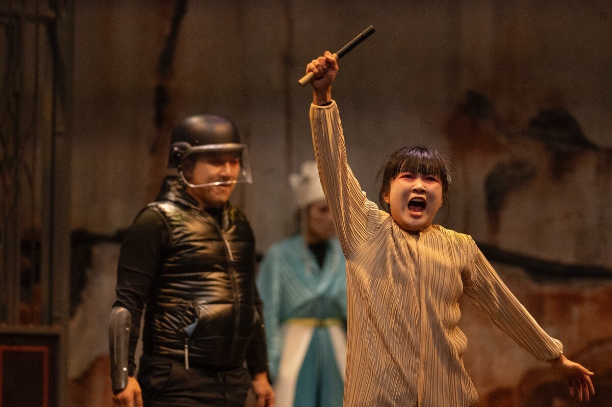 Eponine Lee as a Servant Boy, with Richard Lee as a Guard and Donna Soares as Cheng Ying in The Orphan of Chao (Shaw Festival, 2024) (Photo: David Cooper)