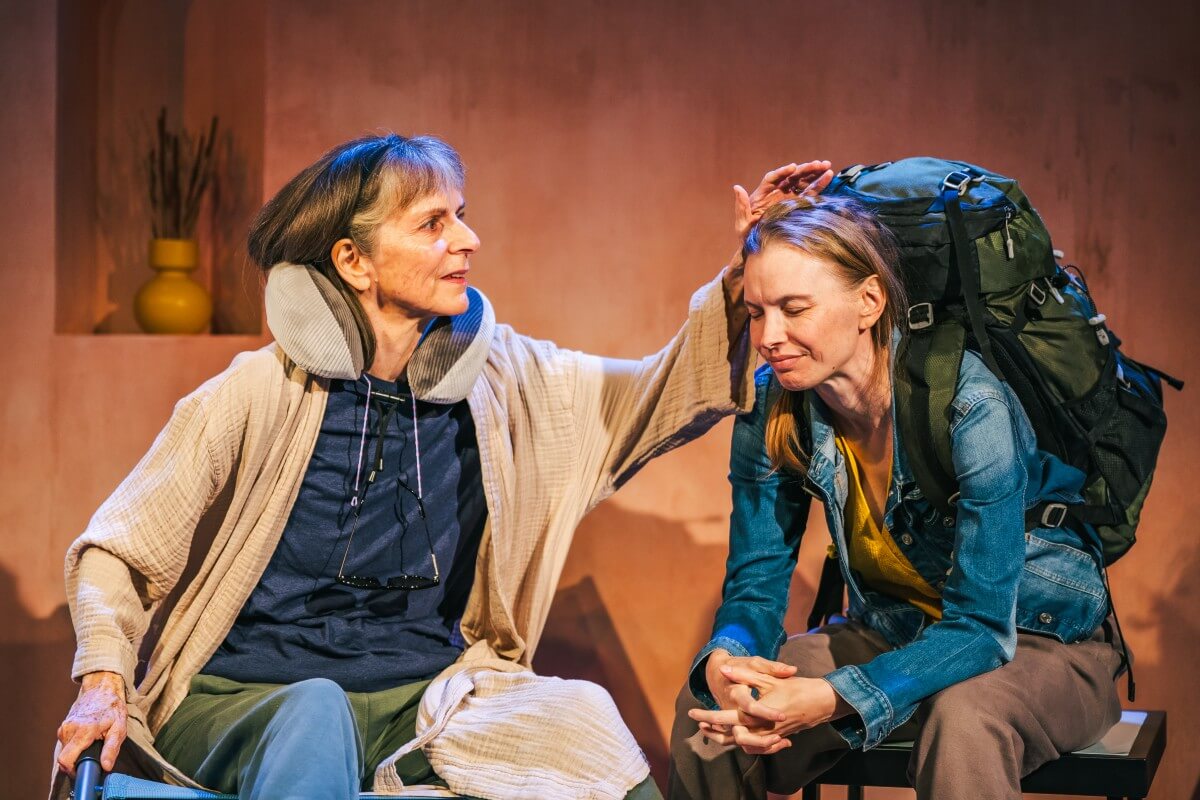 Nancy Palk and Christine Horne in Infinite Life, Coal Mine Theatre (Photo: Elana Emer)