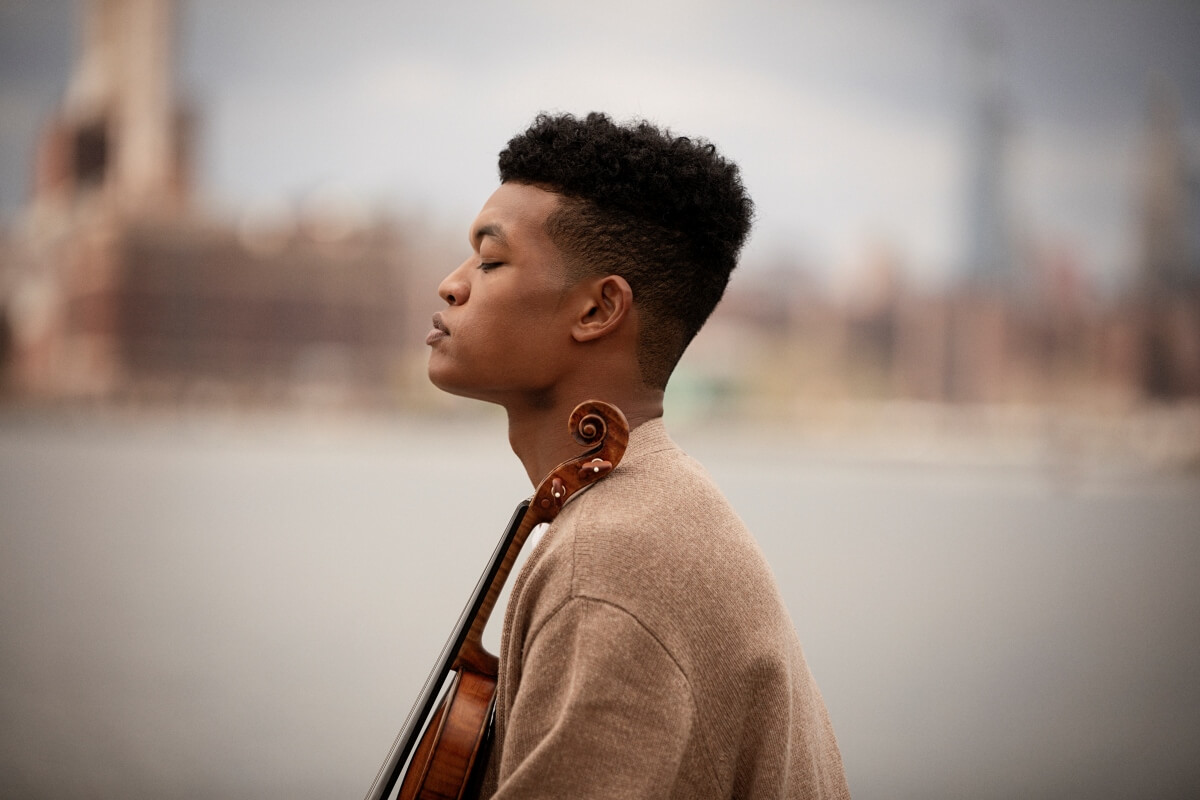 Violinist Randall Goosby (Photo: Jeremy Mitchell)