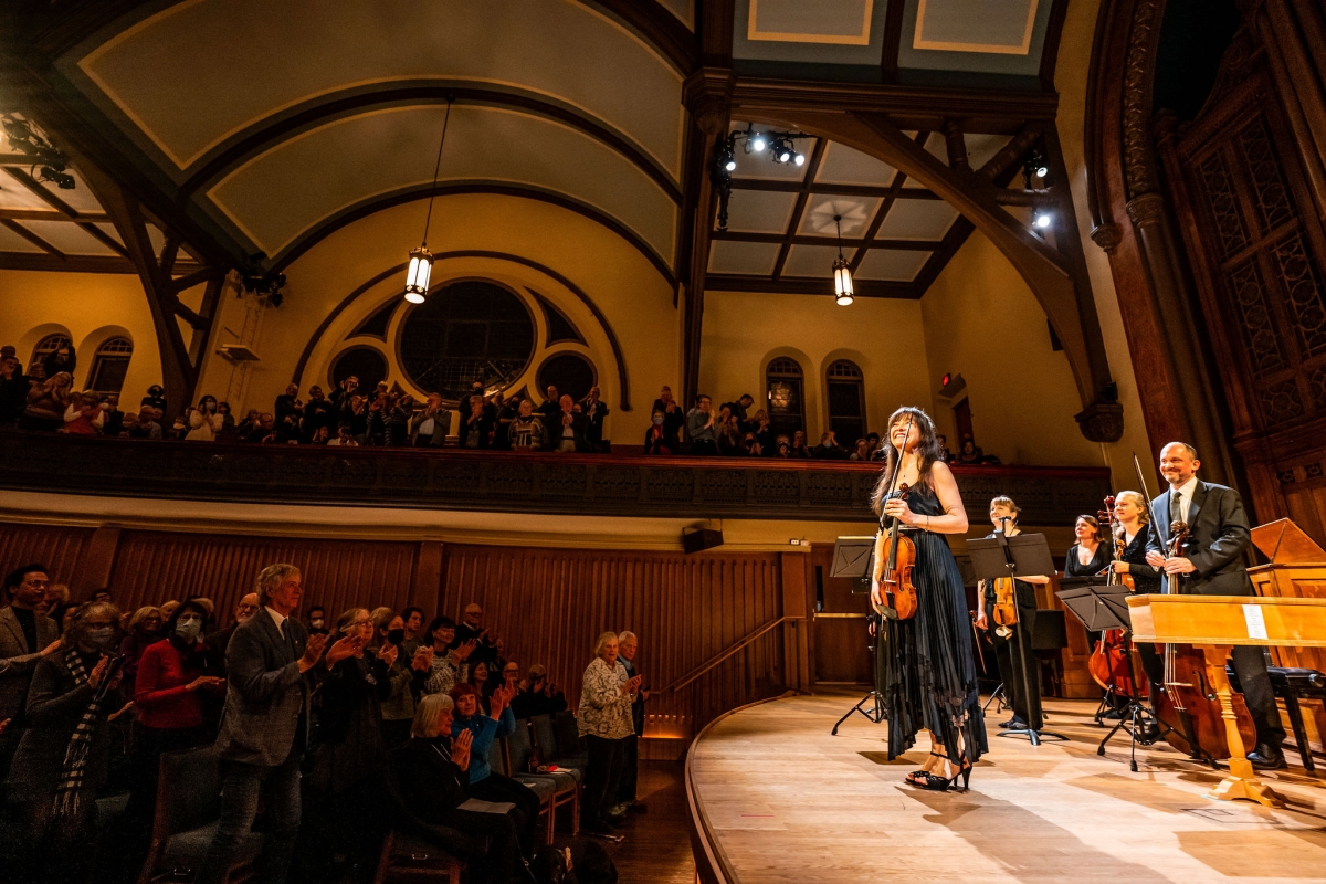 Violinist Lina Tur Bonet with Tafelmusik Baroque Orchestra (Photo: Dahlia Katz)