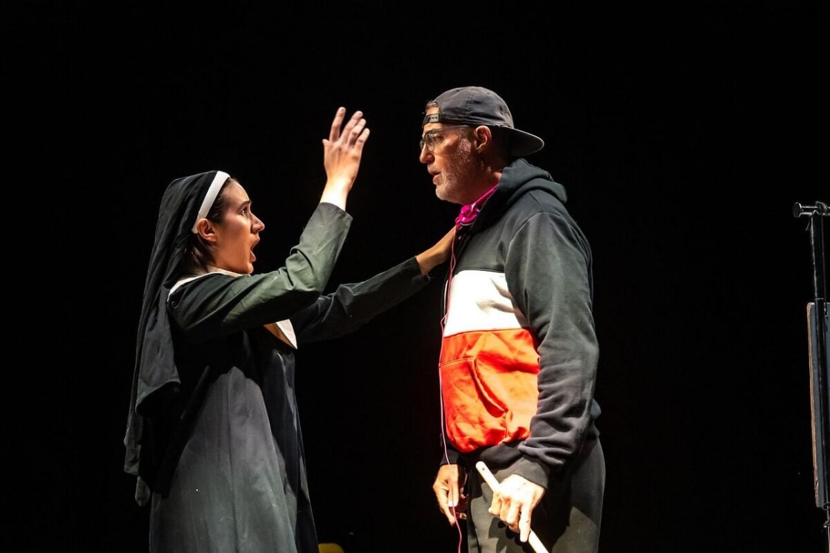 Mezzo-soprano Adanya Dunn and tenor Keith Klassen in the opera short Sordes (Photo: Dahlia Katz)