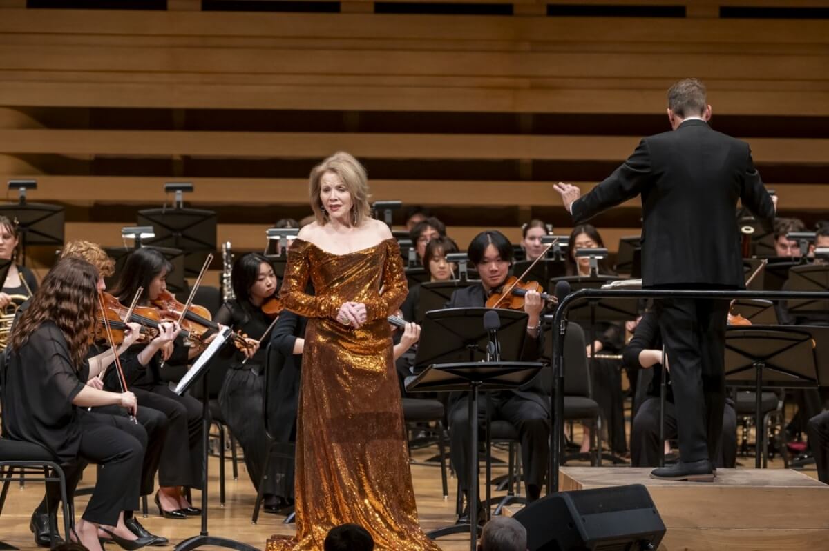 Renée Fleming performs at Toronto’s Koerner Hall (Photo: Lisa Sakulensky Photography)