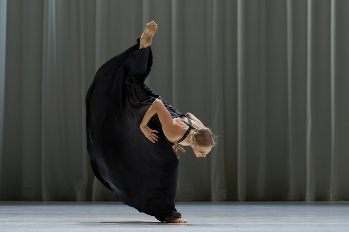 Genevieve Penn Nabity in Procession (Photo: Karolina Kuras, Courtesy of The National Ballet of Canada)