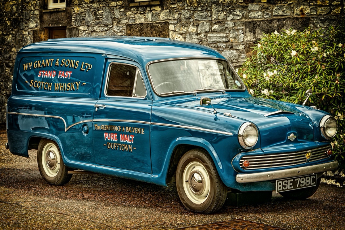 The historic Glenfiddich car (Photo: Peter H from Pixabay/CC0C)