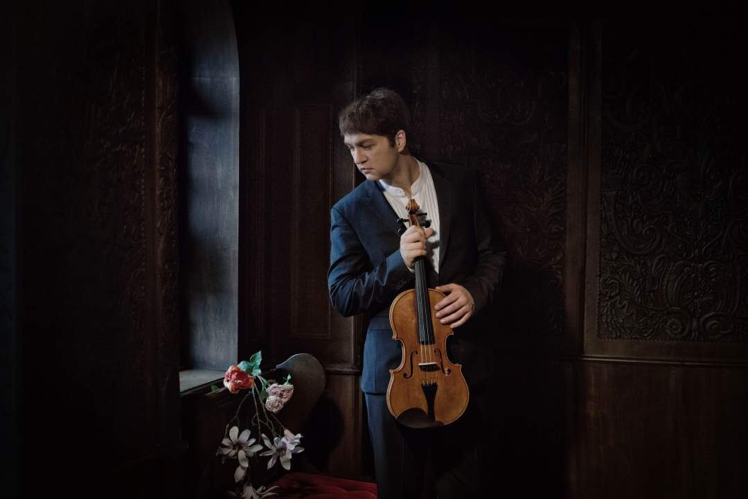 German violist Nils Monkemeyer