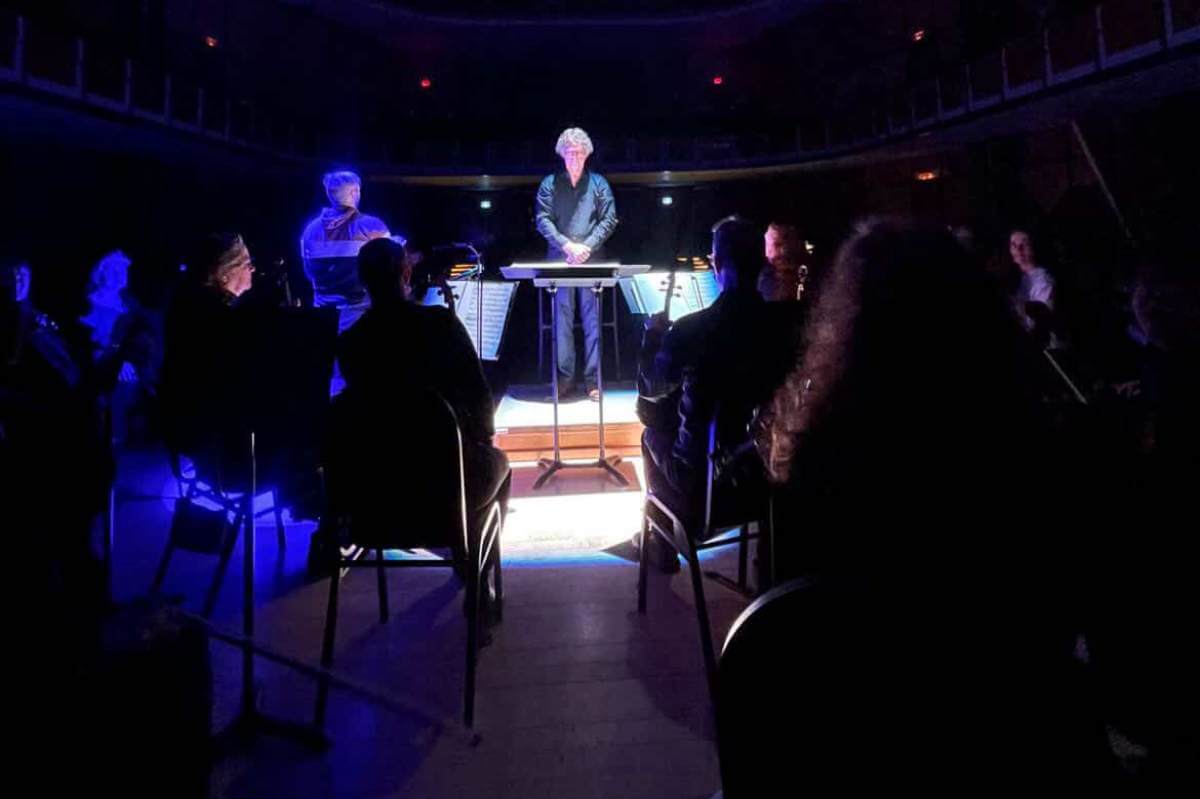 Music director Michael Newnham and Orchestra Toronto at the George Weston Recital Hall on March 1, 2026 (Photo courtesy of Orchestra Toronto)
