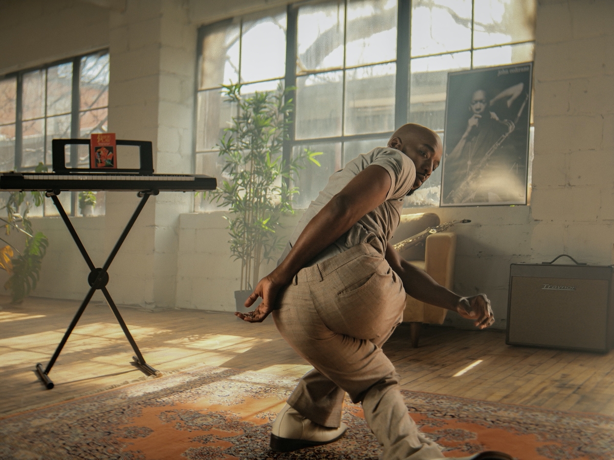 Dancer Hollywood Jade in Holla Jazz’ The Room Upstairs (Photo: Jason D’Souza)