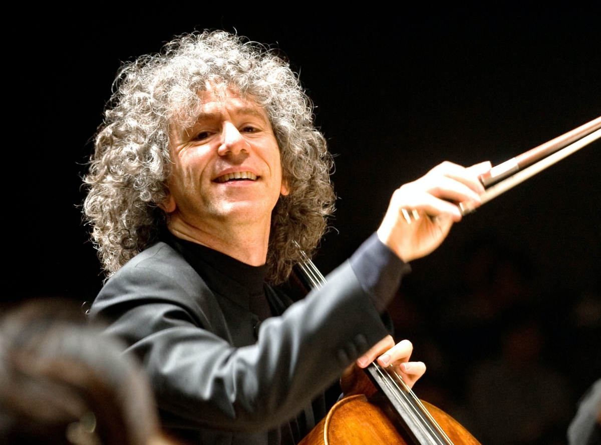 Cellist Steven Isserlis (Photo: Satoshi Aoyagi)