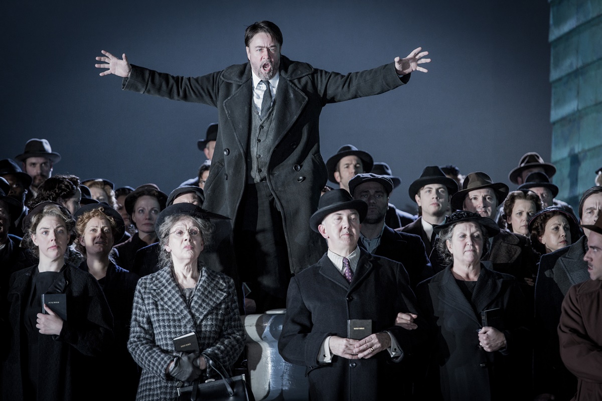 Tenor Michael Colvin (Photo: Robert Workman)