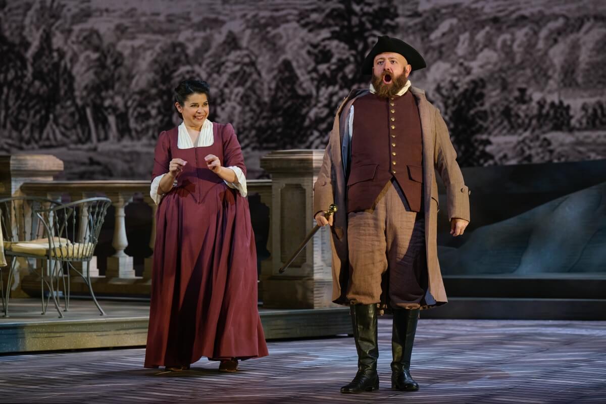 L-R: Simone Osborne as Sophie and Robert Pomakov as Le Bailli in the Canadian Opera Company’s new production of Werther, 2026 (Photo: © Michael Cooper)
