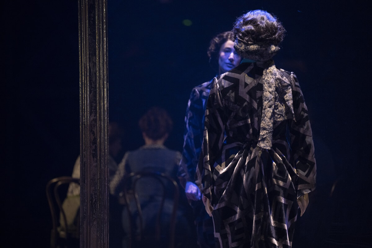 Sara Farb as Fanny Brice in Funny Girl (Photo: David Cooper)