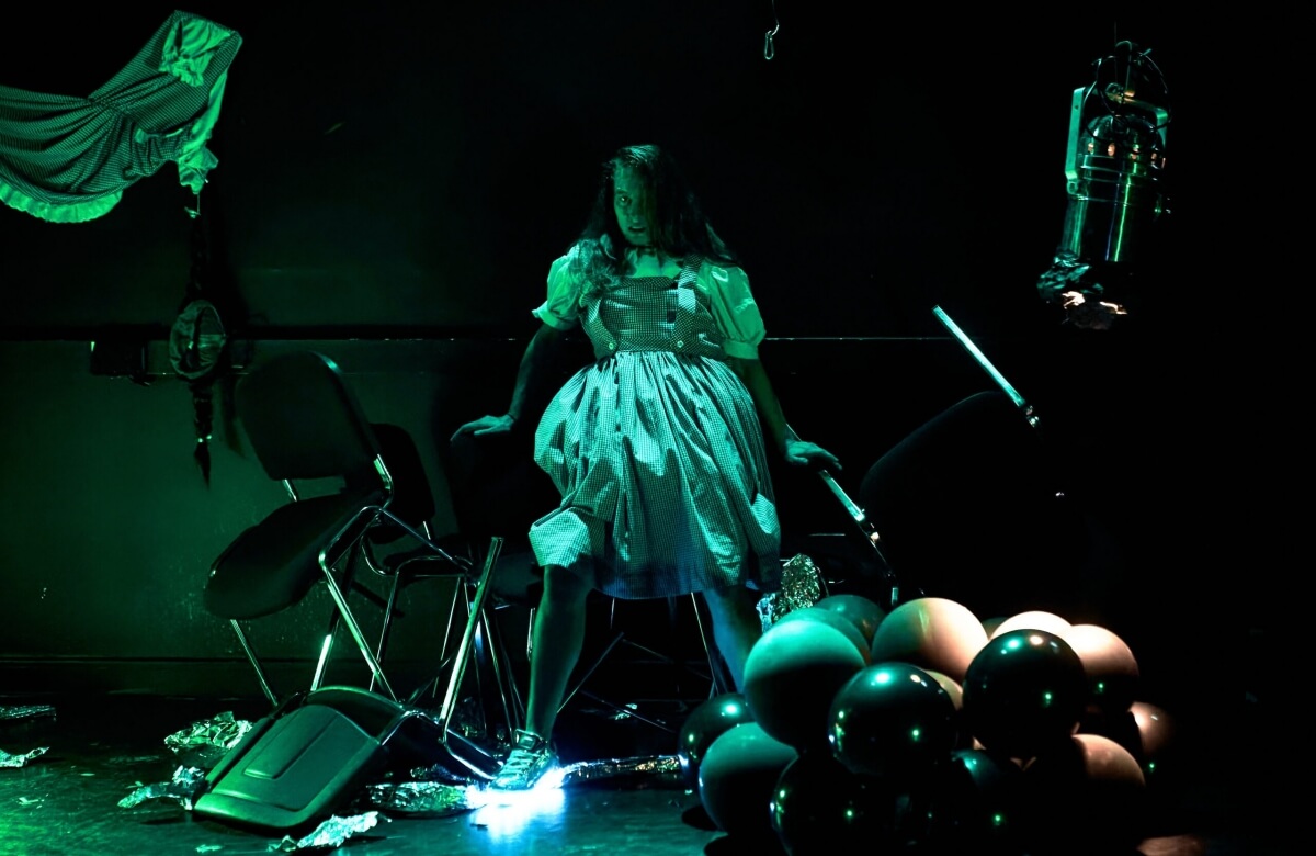 Working on my Night Moves Julia Croft and Nisha Madhan (Photo: Andi Crown Photography)